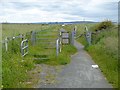 NZ5328 : Access control on the path to the North Gare Sands by Oliver Dixon