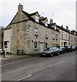 Windmill Road houses and cars, Minchinhampton