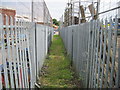 Path through Farringdon Business Park