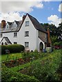 Houses with Gothick details, Aston Rowant