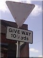 UK Distance to Give Way Ahead Sign