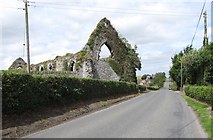 H9501 : The ruined Louth Priory, Louth Village by Eric Jones