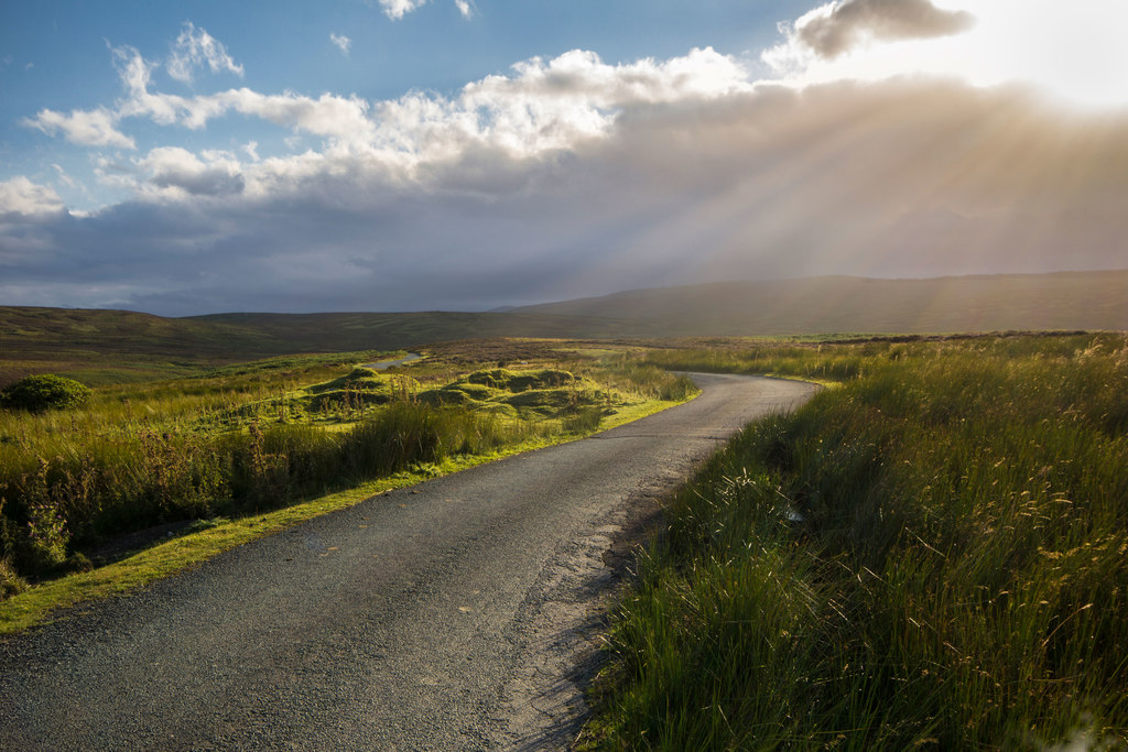 Evening on Minera mountain © Geraint Roberts cc-by-sa/2.0 :: Geograph ...