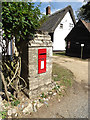 Hunston Green Postbox