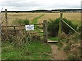 Public footpath heading south from Finningley