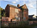 Disused farmhouse in Slack