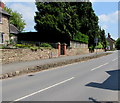 Slightly elevated pavement in Fownhope