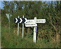 TA0965 : Direction sign on National Cycle Route 1 by JThomas