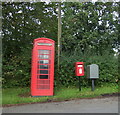 Elizabeth II postbox and phonebox on Halfpenny Road, Longridge