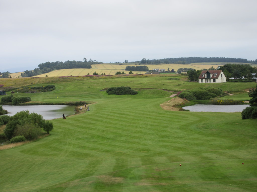 Drumoig Golf Course © Scott Cormie ccbysa/2.0 Geograph Britain and