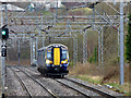 Train approaching Cartsdyke