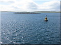 NG0085 : Bo Stanain buoy on the approach to Leverburgh by M J Richardson