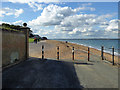 Shingle on the prom, Cowes