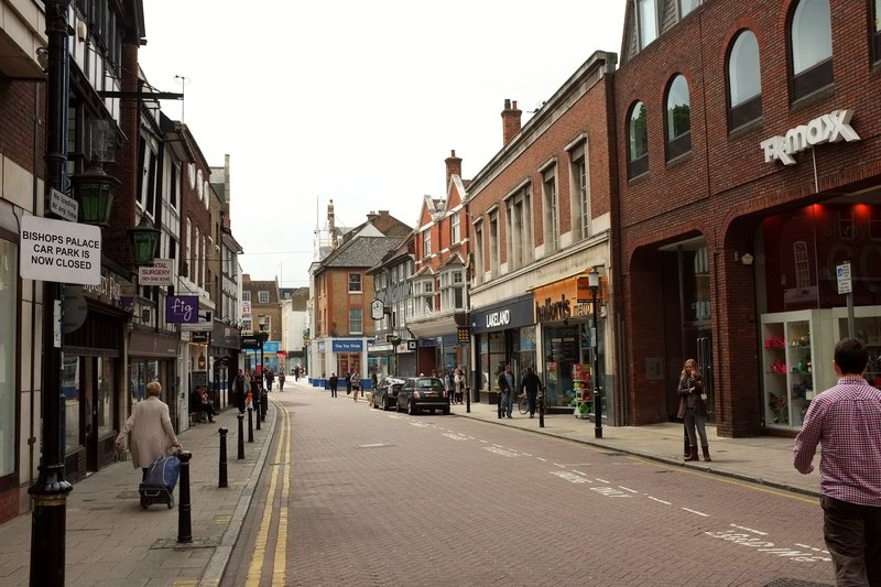 Thames Street, Kingston Upon Thames © Derek Harper cc-by-sa/2.0 ...