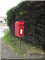 TM1588 : Black Mill Lane Postbox by Geographer