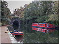 Approaching the Tunnel, Regents Canal, King