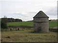 Doocot and beehives at Drumfin