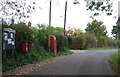 SJ7261 : Elizabethan postbox and telephone box on Warmingham Lane, Moston by JThomas