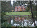 Windsor Great Park: Virginia Water Cottage