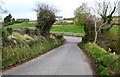 Commons School Road descending towards the junction with Bettys Hill Road