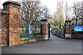 Entrance to Abbey Park from St Margaret