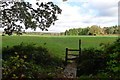 he Stone Circles Challenge footpath leaving Brick-kiln Covert