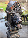 NT2473 : Lion handrail by Thomas Nugent