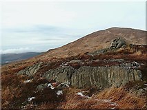 NX4895 : Wee Hill of Craigmulloch (cairn) by Raibeart MacAoidh