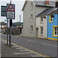 Bilingual warning sign - Ysgol/School, Greenfield Road, Tenby