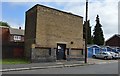 Odd building, Boreham Avenue