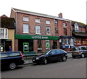 SO1091 : Lloyds Bank, High Street, Newtown by Jaggery