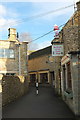 Alley, Bourton-On-The-Water