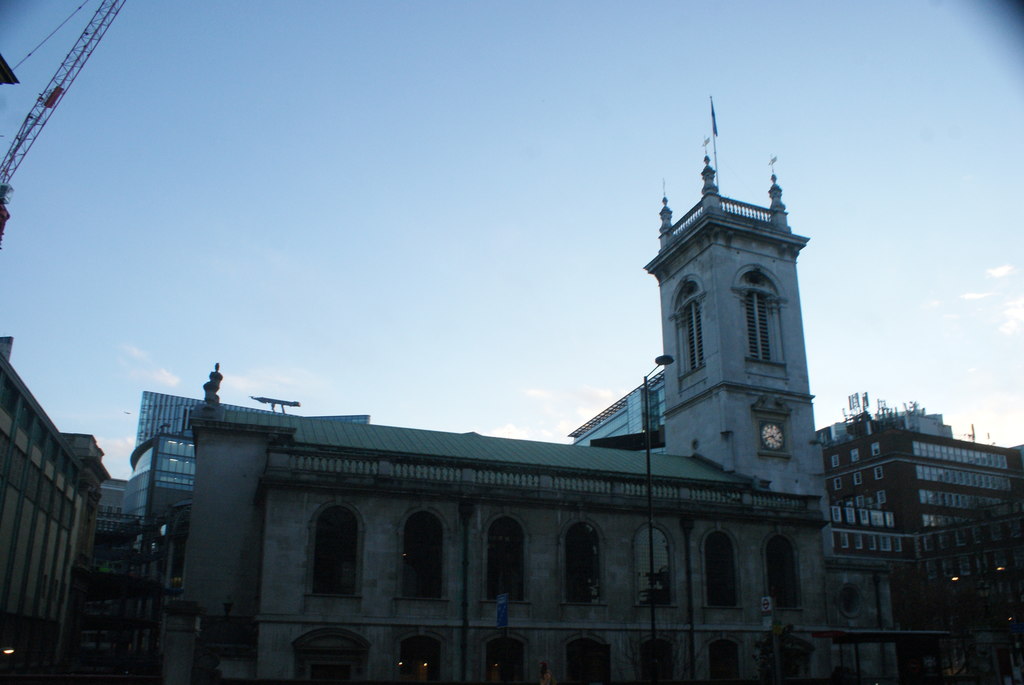 View of the St. Andrew Holborn church... © Robert Lamb cc-by-sa/2.0 ...