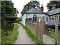 Canal Cottage and the Grand Union Canal