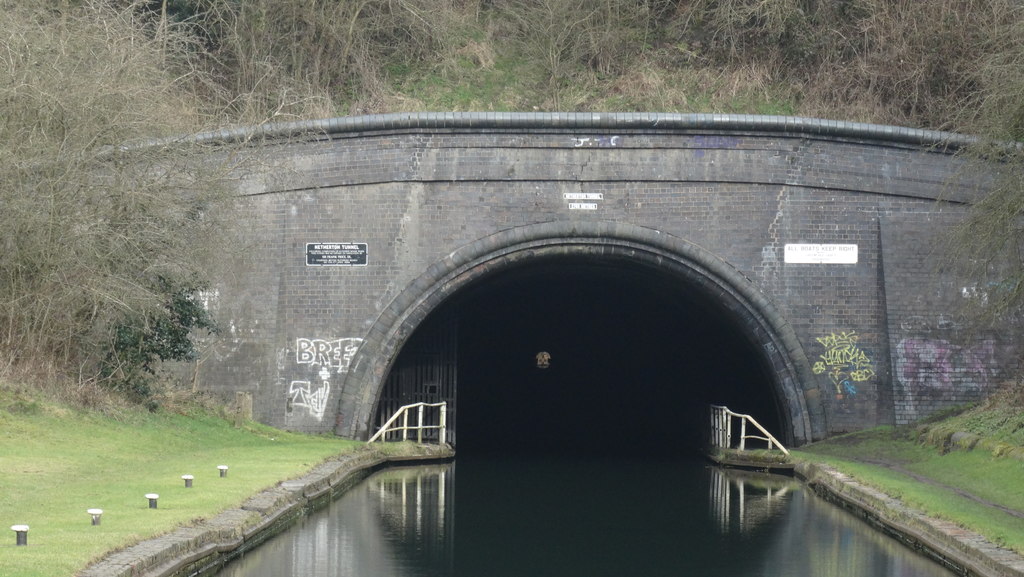 Netherton Canal Tunnel Near Dudley Sw © Colin Park Cc By Sa20 Geograph Britain And Ireland 7462