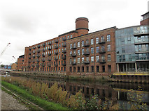 SE3132 : Bank Mills (B and D blocks)  by Stephen Craven