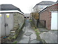 Footpath to Weston Vale Road at Ford Hill, Queensbury