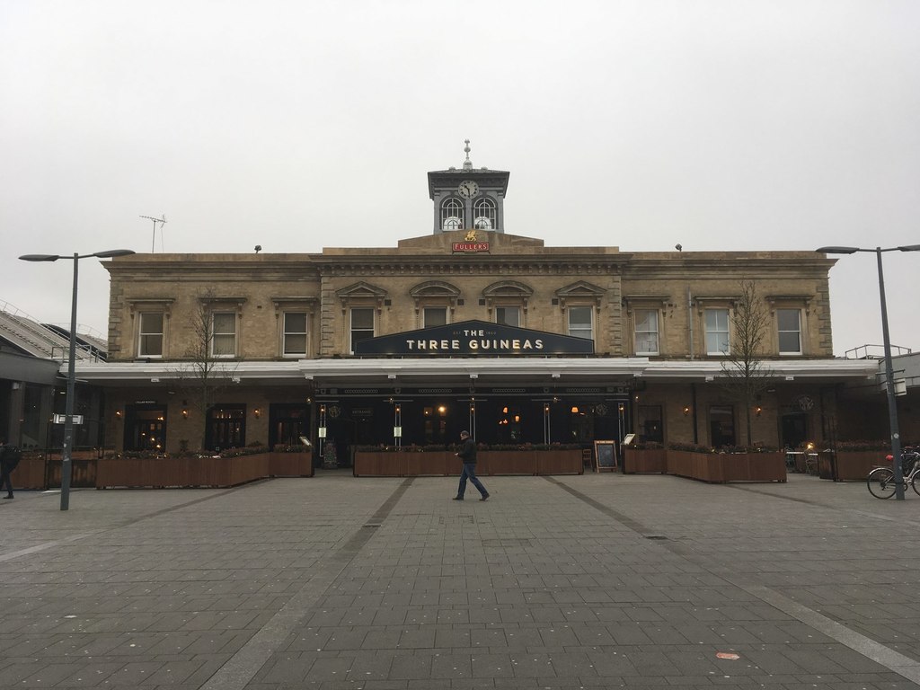 Reading station