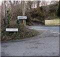 Bilingual street name sign near the Cwmfelin boundary