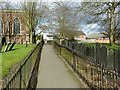 Footpath through Holy Trinity churchyard, Barrow-upon-Soar