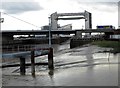 TA1028 : Mud  banks  in  the  River  Hull  at  low  tide by Martin Dawes