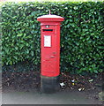 George V postbox on Birmingham Road, Allesley