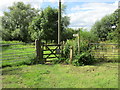 The beginning of the riverside path, East Cottingwith