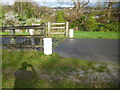 Farthing Downs: Coal Posts E and F