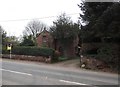 SJ4155 : Holly Bush Cottage, Farndon by Eirian Evans