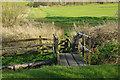 Footpath from Willeymoor Lock