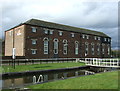 Beefeater public house beside the Forth and Clyde Canal