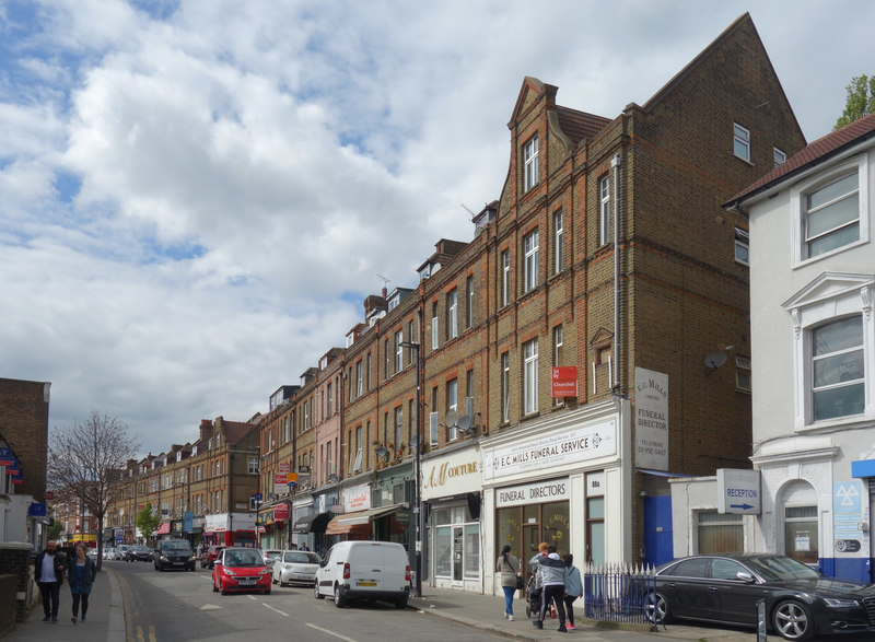 Churchfield Road, Acton © Des Blenkinsopp Cc-by-sa 2.0 :: Geograph 