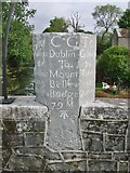 M6646 : Old Milestone by the N63, Mountbellow Bridge by Milestone Society