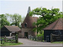 TQ6514 : The Oast, Toll Farm, Toll Lane, Bodle Street Green by Oast House Archive